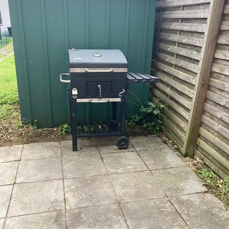 Self Check In 42 M Schlafzimmer Eigenes Badezimmer Mit Badewanne Kochecke Mit Esszimmer Im Einfamilienhaus Eigenes Badezimmer Keine 杜伊斯堡