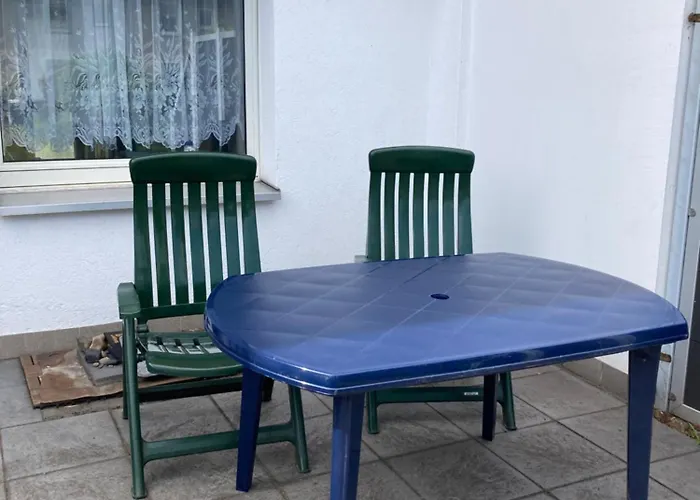 Self Check In 42 M Schlafzimmer Eigenes Badezimmer Mit Badewanne Kochecke Mit Esszimmer Im Einfamilienhaus Eigenes Badezimmer Keine *